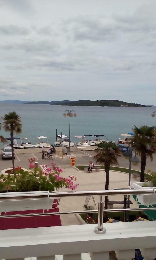 Apartman Zana Vodice Exterior foto
